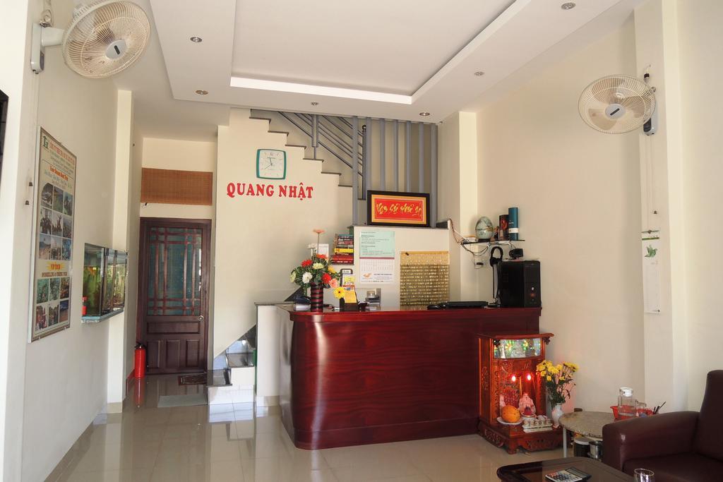 Quang Nhat Hotel Nha Trang Luaran gambar